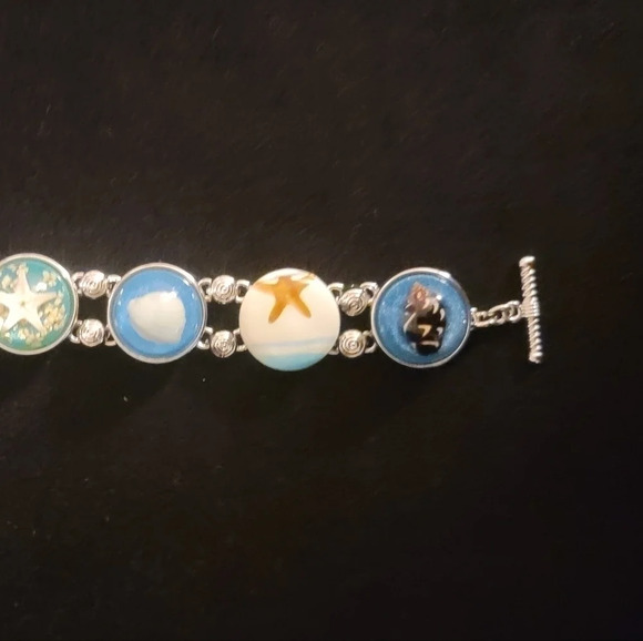 Bracelet - Picture 2 of 2